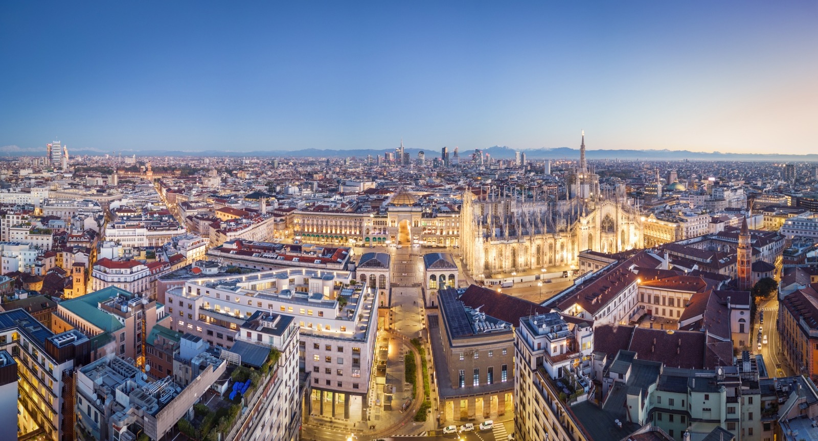 Mailand (italienisch: Milano) ist die zweitgrößte Stadt Italiens und das wirtschaftliche, modische und kulturelle Zentrum des Landes.